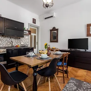  Apartman 4 Bedroom